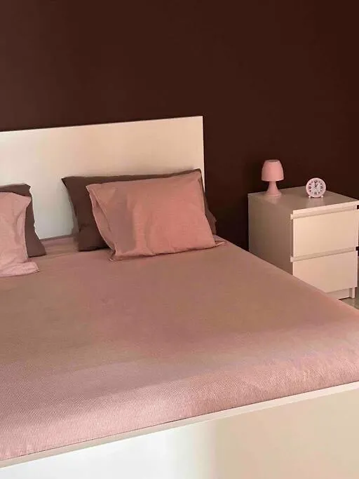 Apartment Pink House: Intero Appartamento Volla